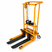Chariot élévateur à palettes électrique compact avec fourches en acier noir, capacité de charge de 1 tonne, levage par câble métallique pour entrepôt intérieur/extérieur