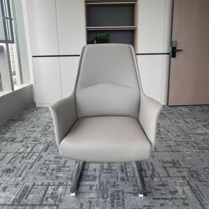 Sedia da Ufficio Ergonomica in Rete con Schienale Alto, Girevole, per Dirigenti e Manager, con Braccioli Regolabili - Product Image 1