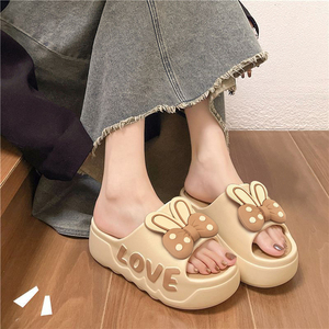 Sandali Estivi da Donna con Suola Spessa, Aperti, Stampati, con Rialzo, Decorazione a Fiocco a Orecchie di Coniglio e Scritta LOVE Laterale Colorata - Product Image 5