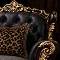 Jardin Sage Tri-Arched fluwelen bank |   Luxe Rococo Zwart &amp;   Gouden bank met spijkerkopversiering - EKAR FURNITURE