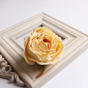 Accent floral décoratif de tête de fleur de pivoine artificielle haut de gamme de norme européenne - Product Image 6