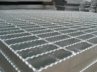 Rejilla de Acero Inoxidable Dentada, Plataforma Antideslizante de Alta Resistencia, Piso Galvanizado para Uso Marino y Offshore