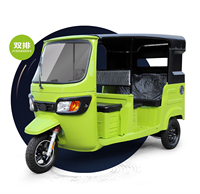 Estilo indio para pasajeros bajaj de tres ruedas Triciclo de gasolina cubierto de combustible triciclos llevar pasajeros