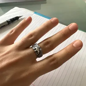 Hete Verkoop Creatieve Ogen Zilveren Ring Antiek Reliëf Opening Verstelbare Metalen Ringen Mannen