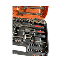 Ensemble d'outils de réparation automobile manuels de 82 pièces avec clé à cliquet en acier au carbone, douilles, personnalisable OEM, mallette rigide combinée