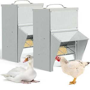 Mangeoire à poulet JH-Mech 11,5-50 lb, résistante aux intempéries, avec couvercle, anti-rats, en acier galvanisé argenté. - Product Image 1