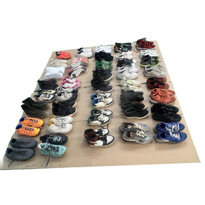 Chaussures de sport d'occasion, qualité A/B, 40 paires par sac, pour le Moyen-Orient, l'Asie du Sud et l'Amérique du Sud - Product Image 6