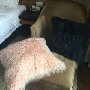 Bantal Bulu Domba Lembut Berbulu Panjang - Product Image 6