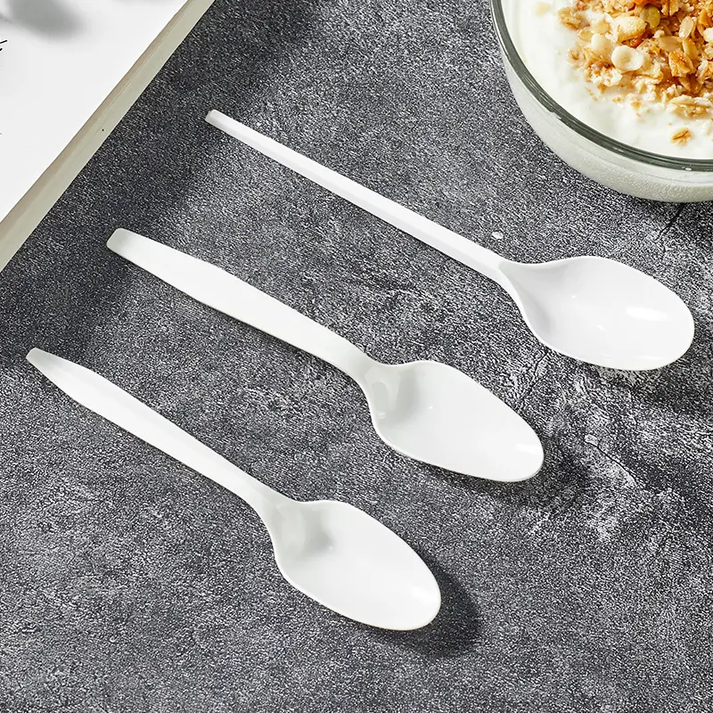 Bộ Đồ Ăn Bằng Nhựa Màu Trắng/Ware Spoon Fork Bộ Đồ Ăn Bằng Nhựa PP Theo Yêu Cầu Bộ Dao Kéo Hiện Đại Sang Trọng