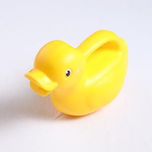 Râteau de jardin vert avec manche en bois, outil léger en plastique pour enfants, pour la plantation de légumes en extérieur - Product Image 4