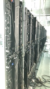 Yake Ngoài Trời 4K <span class=keywords><strong>LED</strong></span> Hiển Thị 500X1000Mm Bức Tường <span class=keywords><strong>Video</strong></span> Tấm Hoàn Chỉnh Hệ Thống Buổi Hòa Nhạc Sân Khấu Cho Thuê Nền P3.91 <span class=keywords><strong>LED</strong></span> <span class=keywords><strong>Video</strong></span> Tường - Product Image 5