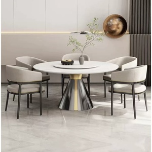 Juego de Mesa y Sillas de Comedor de Lujo Italiano, Diseño Moderno para Casa o Villa de Alta Gama, Tela de Lino con Reposabrazos para Uso en Hoteles, Material de Madera - Product Image 6