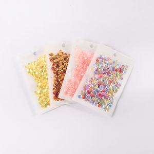 Lentejuelas de PVC Doradas al por Mayor para Accesorios de Ropa Cosidos a Mano, Joyería Hecha a Mano con Cuentas para Disfraces de Danza y Prendas - Product Image 5