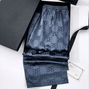 Conjunto de Pijama Transpirable de Seda de Hielo de Alta Gama Da Vinci Code para Hombres Jóvenes, Cárdigan de Seda Jacquard Ligero de Manga Larga - Product Image 4
