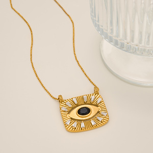 Myneck Aksesori kalung liontin manik-manik emas wanita, Aksesori baja tahan karat berlapis emas 18k perhiasan zirkon mata hitam - Product Image 6