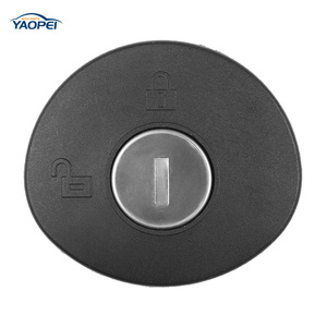 <span class=keywords><strong>Bouchon</strong></span> <span class=keywords><strong>de</strong></span> réservoir <span class=keywords><strong>de</strong></span> carburant <span class=keywords><strong>de</strong></span> voiture d'usine avec clés 8U5Z-9C268-B 8U5Z9C268B pour <span class=keywords><strong>Ford</strong></span> <span class=keywords><strong>Fiesta</strong></span> Focus F-150 - Product Image 4