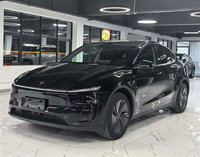 Tesla Model Y SUV électrique avec transmission intégrale, autonomie de 593 km et puissance de 220 kW