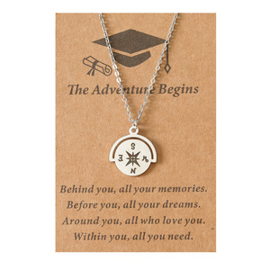 Collar con letras láser de brújula americana europea, regalo de temporada de graduación, joyería de acero inoxidable, collar de graduación 2025 - Product Image 6