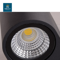 Applique murale extérieure moderne à LED en bande longue, double température de couleur, étanche, Ra80, en aluminium, éclairage haut/bas, garantie 3 ans