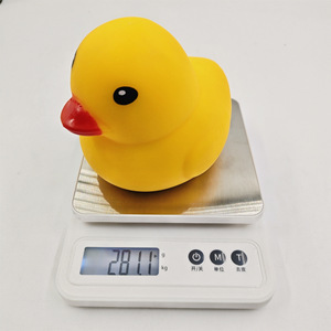 Lindo Pato Amarillo de Juguete Blandito de Rebote Lento, Animal Suave para Apretar, Juguete Adorable de Pato para Regalos de Cumpleaños, Caja Sorpresa - Product Image 6