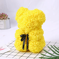Boîte cadeau créative pour la Saint-Valentin avec ours en rose, fleurs en PE et ours en mousse romantique à câliner