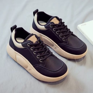 รองเท้าผ้าใบผู้หญิงรุ่นใหม่ ฤดูใบไม้ผลิ 2025 พื้นหนา เพิ่มความสูง พื้นนุ่ม รองเท้าคุณแม่ จัดส่งแบบดรอปชิปปิ้งข้ามประเทศ - Product Image 5