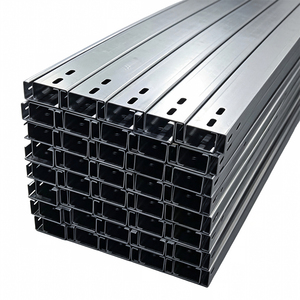 Systèmes de montage photovoltaïque en acier en forme de U ZAM C avec trous, longueur et épaisseur personnalisées - Product Image 1