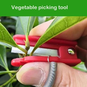 Multifunction Thumb Knife Garden Pruner Fruit Picking Device Safe Fruit Blade <b>Tool</b> Cutting Blade Rings Finger Protector Catcher - Product Image 6
