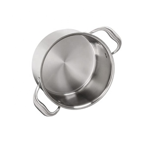 Tianxing Batterie <span class=keywords><strong>de</strong></span> cuisine personnalisée <span class=keywords><strong>haut</strong></span> <span class=keywords><strong>de</strong></span> <span class=keywords><strong>gamme</strong></span> 18/20/24cm Marmite en acier inoxydable à trois plis Marmite à four hollandais Marmite - Product Image 4