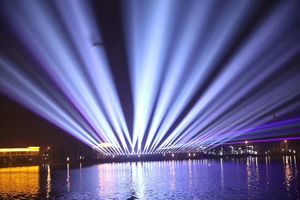 Mini projecteur à faisceau mobile Sharpy 350W 380W <span class=keywords><strong>LED</strong></span> IP65 étanche pour parcs à thème et éclairage de scène extérieur - Product Image 3