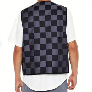New Arrival Streetwear Plaid Customized Coat Zip up Cool Checkered Cargo Vest Jacket for Men - Product Image 6