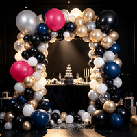 Guirlande d'arche de ballons personnalisée bleu, noir, rose et or pour fête d'anniversaire par Balloon Factory, comprenant des ballons de 5 à 36 pouces
