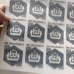 Transfert thermique en silicone 3D personnalisé à prix avantageux, procédé par injection, pour vêtements, fabriqué en Chine - Product Image 2