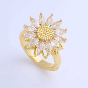 Bague en Zircon Rotative en Forme de Fleur, Luxe Léger et Exquis, Anneau Ajustable en Cuivre pour Femme, Bijou Tendance - Product Image 3