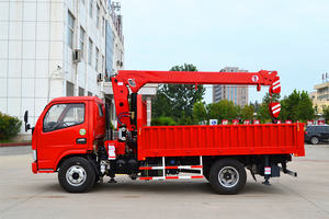 Nueva Grúa Todoterreno 4x4 Montada en Camión, Capacidad de Elevación de 10-16t, Bomba Hidráulica, para Terrenos Difíciles - Product Image 4