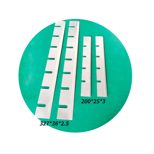 Lames de broyeur industriel personnalisées SKD11 |   <span class=keywords><strong>Couteaux</strong></span> à découper résistants aux chocs pour le recyclage des pneus en plastique et en caoutchouc - Product Image 5