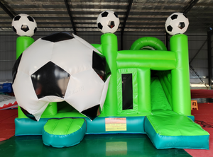 Château gonflable géant sur le thème du football avec toboggan, château gonflable de qualité commerciale pour les fêtes d'enfants, vente chaude en <span class=keywords><strong>Europe</strong></span> et aux États-Unis - Product Image 2