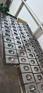 Bloque de Acero de Alta Pureza, Mecanizado por CNC Personalizado, con Orificio de Precisión, Componente de Molde Industrial, Tolerancia de 0.01 mm - Product Image 3