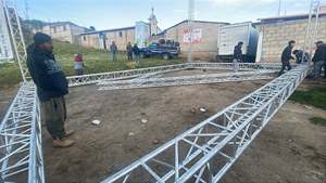 Estructura de Iluminación de Aluminio para Exteriores Personalizada - Product Image 4