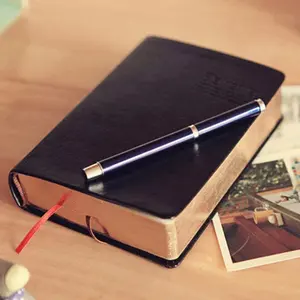 Custom Black Pu Leer Dikke Schrijven Notebook A5 A6 Gouden Rand Vintage Journal Leeg Gevoerd Pagina 'S Naaigaren Reizen Notepad