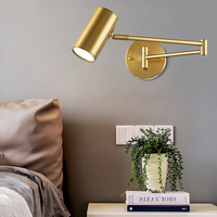 Décoration d'intérieur de style nordique, applique murale LED en métal couleur laiton avec bras pivotants pour la lecture dans la chambre à coucher