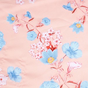 Fornitura <span class=keywords><strong>di</strong></span> stock <span class=keywords><strong>di</strong></span> tessuto denim stampato con disegno a colori <span class=keywords><strong>di</strong></span> tendenza possono essere stampati tutti i tipi <span class=keywords><strong>di</strong></span> denim stampato con <span class=keywords><strong>fiori</strong></span> <span class=keywords><strong>di</strong></span> piante - Product Image 3