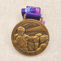 Médaille de sport de boxe en alliage de zinc moulé sous pression, imprimée en UV, plaquée or, personnalisable