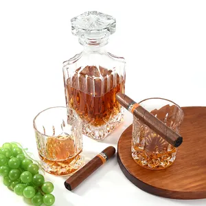 2023 WEIBU Crystal Clear Glass Whiskey Cigar Holder Glass High Quality Crystal Whiskey Decanter For Home Bar