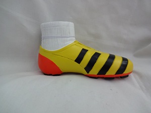 Venta Directa de Fábrica 2026, Artículos Decorativos de Resina, Recuerdos del <span class=keywords><strong>Mundial</strong></span>, Artículos Decorativos de Zapatos de Fútbol, Decoración de <span class=keywords><strong>Zapatillas</strong></span> - Product Image 1