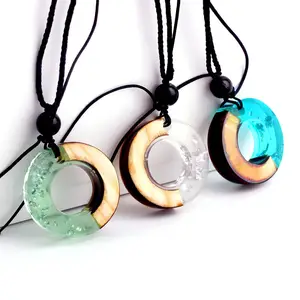 Ethnic Travel Jewelry Solid Wood Solidified Time Resin Pendant Necklace