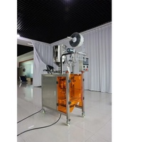 Machine de remplissage automatique de sachets liquides pour eau, boissons, jus, lait, sachets, pochettes, liquides