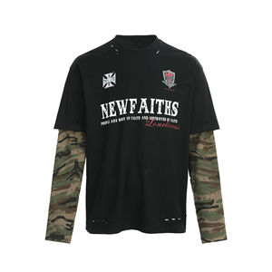 قمصان بأكمام طويلة بتصميم أمريكي عتيق مع رقع وطباعة جرافيتي وتمويه، متوفرة بالجملة وبجودة عالية - Product Image 2