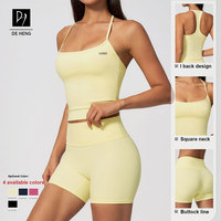 Nouvel Arrivage Personnalisé Ensemble de Sport Uni pour Femme : Débardeur de Sport à Col Halter et Dos en I et Short de Fitness Taille Haute Effet Push-Up des Hanches, Ensembles de Yoga