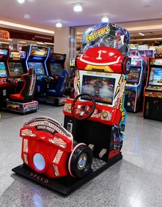 Machine de jeu de course immersive : simulateur de conduite et de mouvement pour jeux d'arcade - Product Image 2